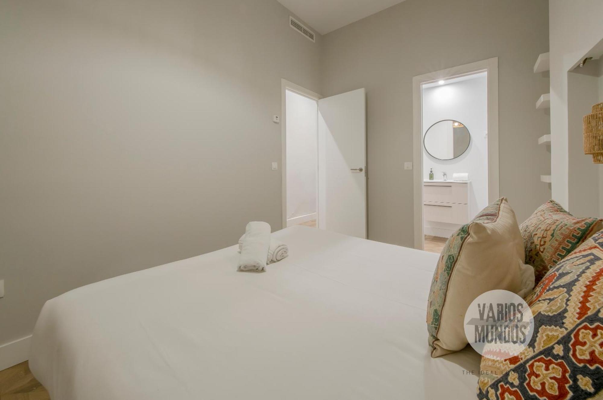 Escapada Urbana Para 8 En Calle Del Infante Gl مدريد المظهر الخارجي الصورة